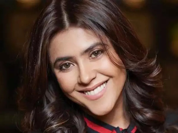 एकता आर कपूर ने रचा इतिहास, इंटरनेशनल एमी डायरेक्टोरेट अवॉर्ड जीतने वाली पहली भारतीय महिला फिल्म निर्माता