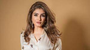 रवीना टंडन की बेव सीरीज 'कर्मा कॉलिंग' का टीजर रिलीज