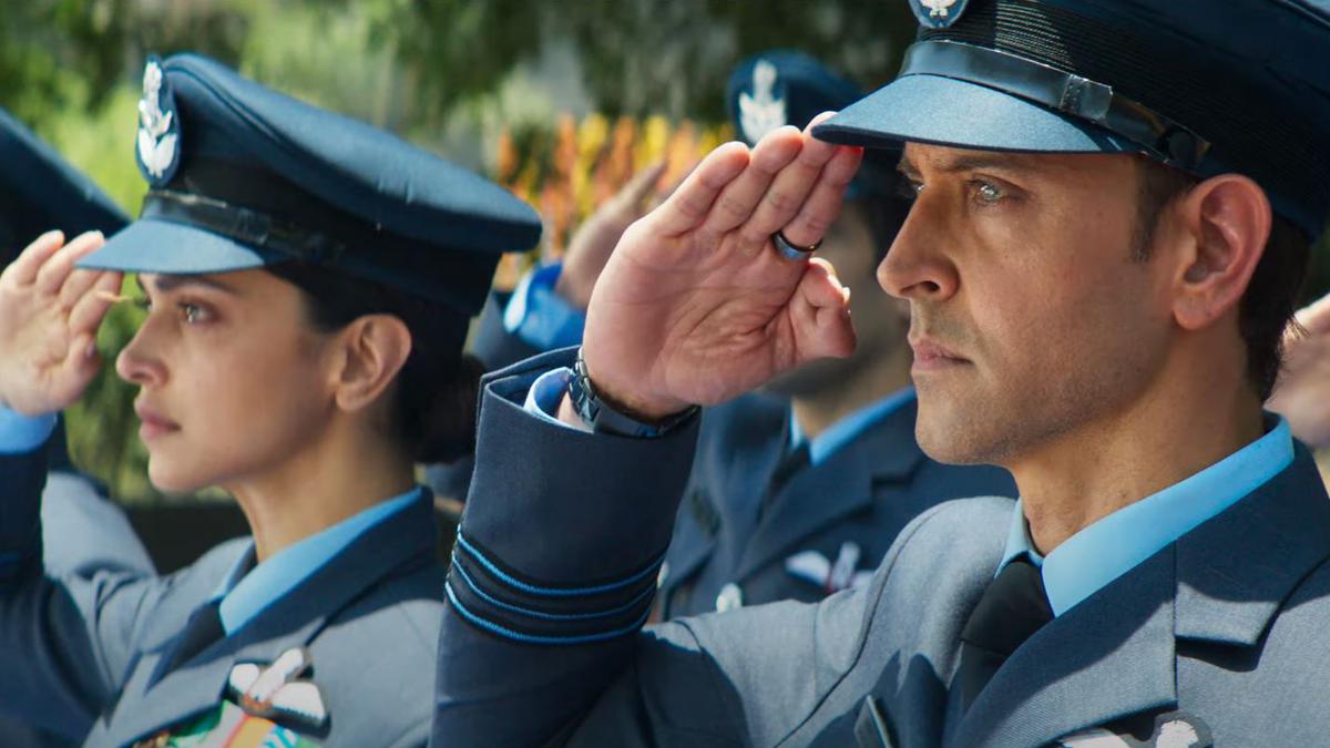 बॉक्स ऑफिस पर गूंज रही है फिल्म 'फाइटर' की दहाड़