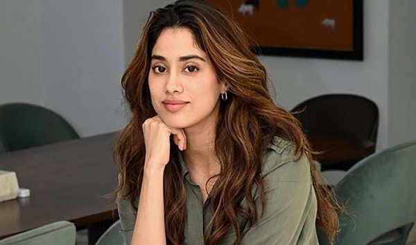 एक्ट्रेस जान्हवी कपूर अस्पताल में भर्ती