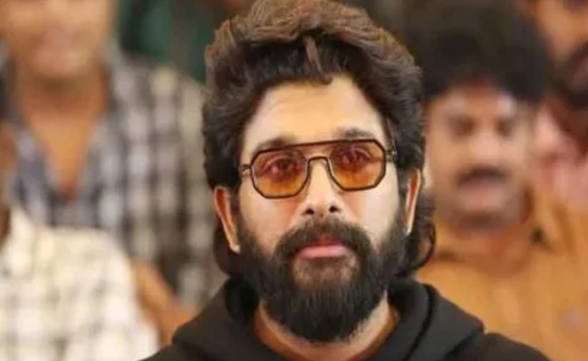 पुष्पा-2 के प्रीमियर पर भगदड़ के मामले में अभिनेता अल्लू अर्जुन गिरफ्तार
