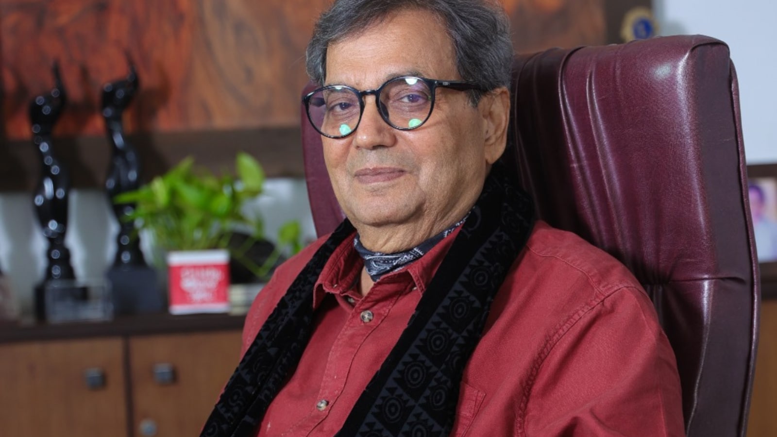 फिल्म डायरेक्टर सुभाष घई ने मुंबई में बेचा घर