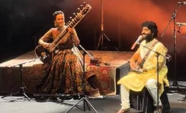 संन्यास की घोषणा के बाद बॉलीवुड गायक अरिजीत सिंह ने कोलकाता में मंच पर की वापसी