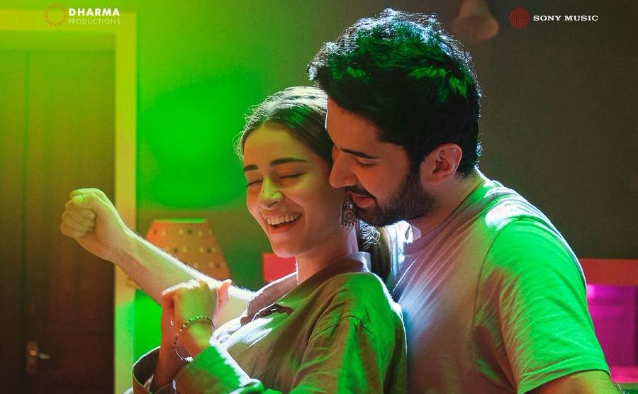 'खासियत' के साथ 'चांद मेरा दिल' में छाया रोमांस का जादू