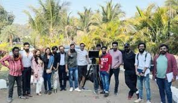 लेखक-निर्देशक सनोज मिश्रा बने निर्माता, 3 मार्च को देशभर में रिलीज़ होगी 'गजनवी'
