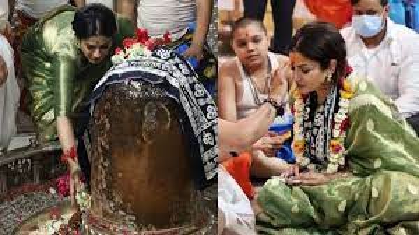  फिल्म अभिनेत्री रवीना टंडन ने उज्जैन में किए महाकाल दर्शन