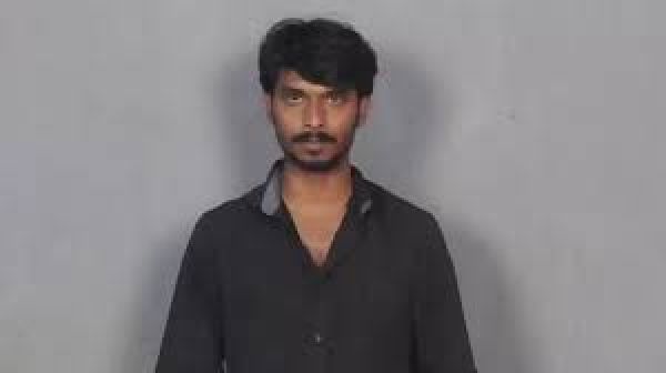 कान्स में 'पंचायत' के अशोक पाठक के लिए 10 मिनट तक बजी ताली