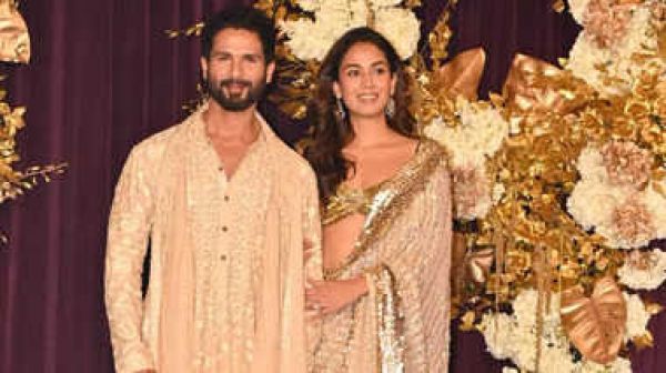 मनीष मल्होत्रा की दिवाली पार्टी में शाहिद कपूर का जलवा