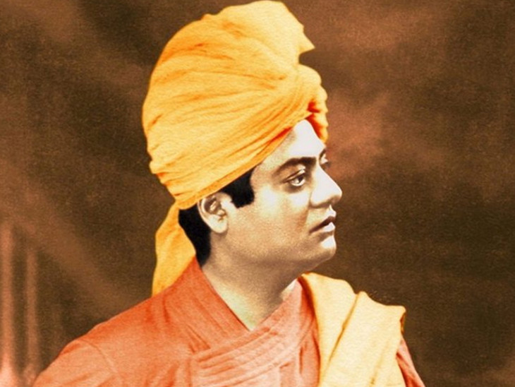 स्वामी विवेकानंद ने कहा था- धार्मिक बनिए धर्मान्ध नहीं! 