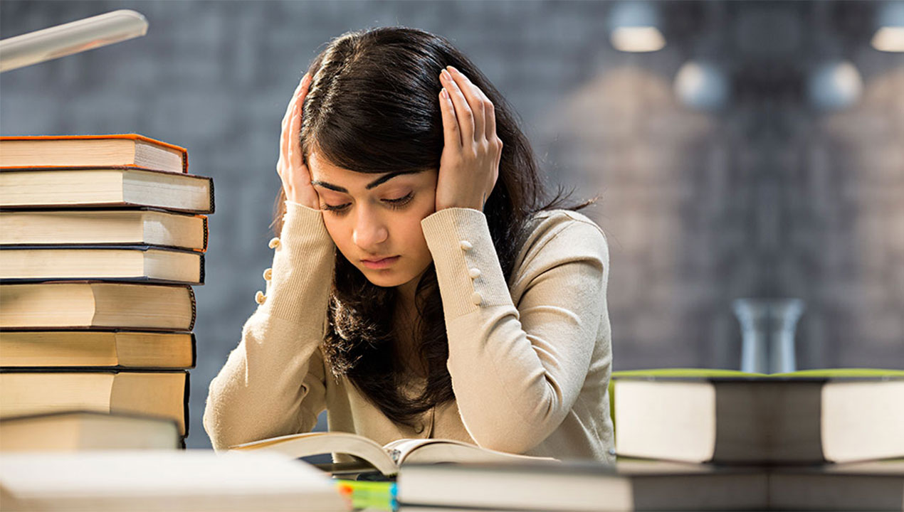 विद्यार्थियों में तनाव और चिंता का कारण बनती प्रश्नपत्र लीक होने की बढ़ती घटनाएं