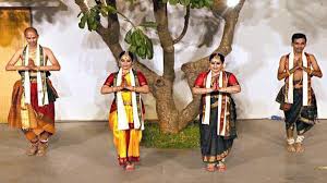 19 अगस्त : संस्कृतोत्सव