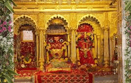 पावागढ़ की पहाड़ियों में बसा आस्था का केंद्र – कालिका माता मंदिर