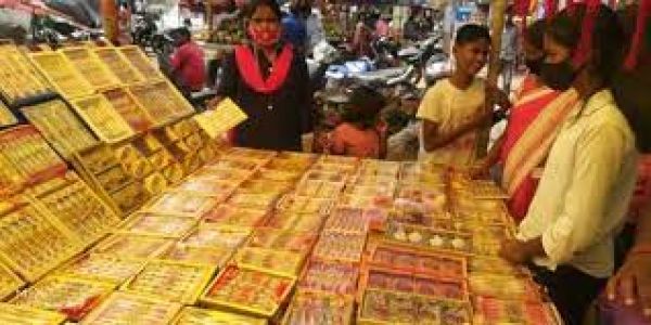 खुदरा ऋण से गुलजार होते बाजार के साथ बढ़ती चुनौतियां