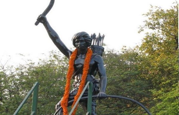 बिरसा मुंडा: पराक्रम के एकलव्य