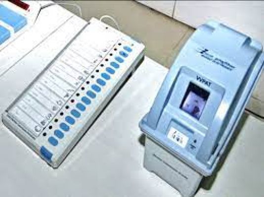 इलेक्ट्रॉनिक वोटिंग मशीन (EVM)