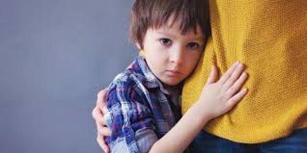 घबराहट और तनाव के शिकार होते बच्चे