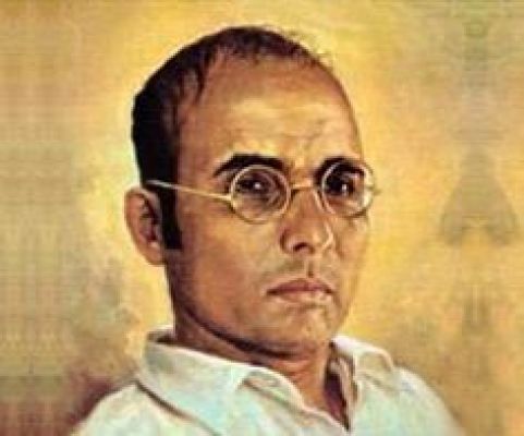 "स्वराष्ट्र के लिए जो जिए और मरे वही है - स्वातंत्र्य वीर सावरकर"          