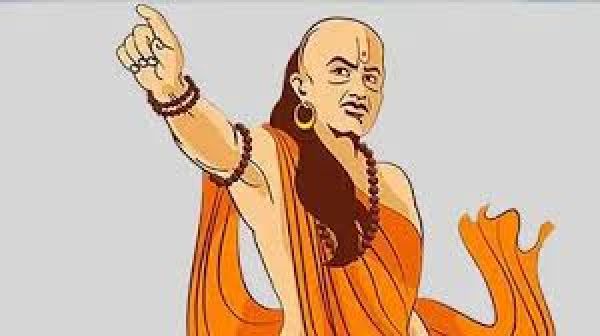 चाणक्य नीति  :-  सीख किसी से भी ले लें - गधे से-