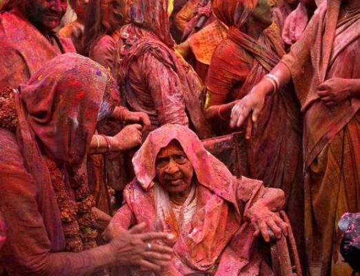 कुमाऊं में सांस्कृतिक लोक उत्सव है होली