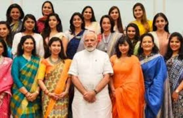  विदेश भेजने की होड़ और बदलती मानसिकता