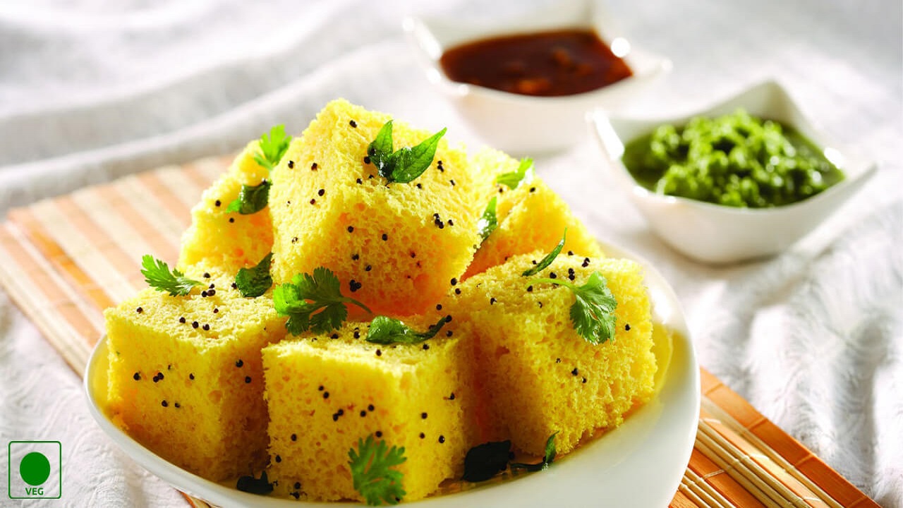 बेसन से बनाएं पूरे परिवार के लिए 5 तरह के मजेदार पकवान!