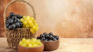 काले और हरे अंगूर है लाभकारी 