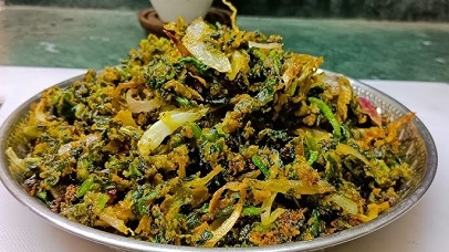  मूली&ndash;पालक पत्तों के कुरकुरे पकौड़े: झटपट बनने वाला हेल्दी स्नैक्स