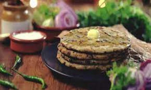बाजरा मेथी पनीर पराठा