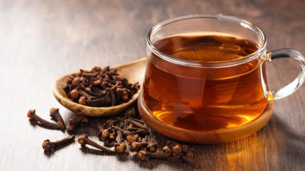लौंग का पानी: पाचन से लेकर इम्यूनिटी तक