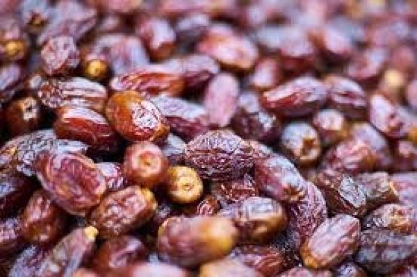  खजूर खाने के फायदे