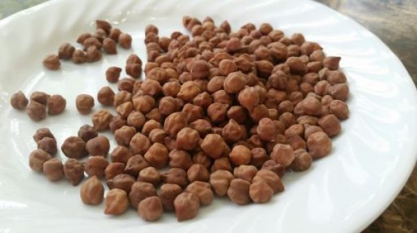 क्या यूरिक एसिड बढ़ने पर चना खा सकते हैं? जानिए सच