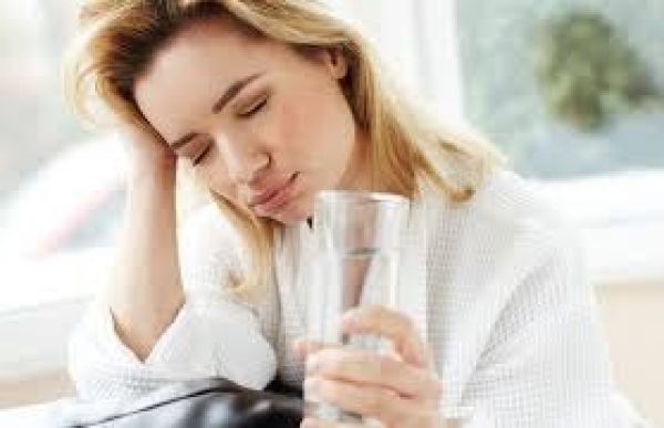 पानी कम पीने से हो सकती हैं ये समस्याएं