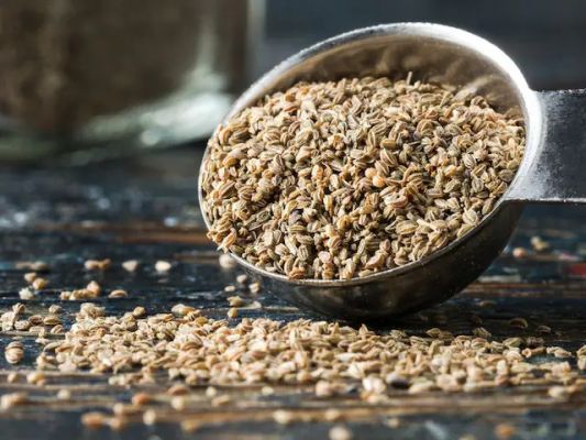 ज्यादा न करें अजवाइन का सेवन