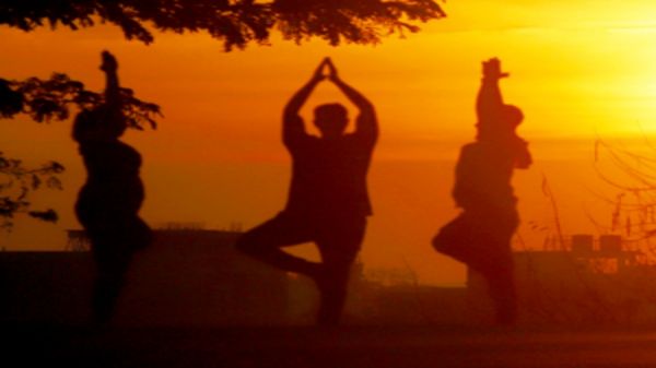  ब्रह्म मुहूर्त की सैर: सेहत, ऊर्जा और खुशी का प्राकृतिक टॉनिक