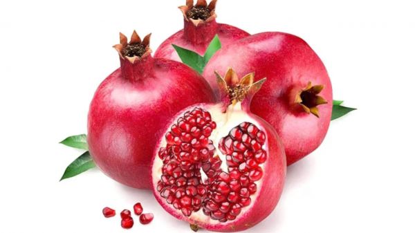 अनार सेहत के लिए फायदेमंद, लेकिन इन लोगों को बरतनी चाहिए सावधानी