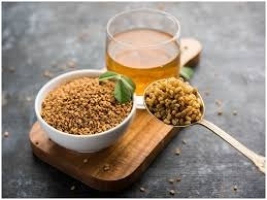 किन लोगों को नहीं पीना चाहिए मेथी दाने का पानी?