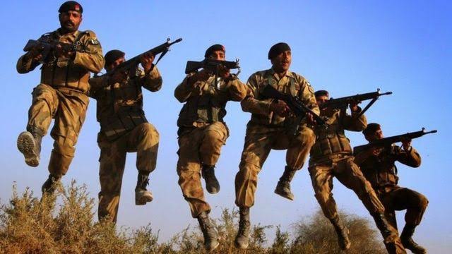 पाकिस्तानी सेना के खिलाफ ट्वीट करने पर पीटीआई के सीनेटर गिरफ्तार