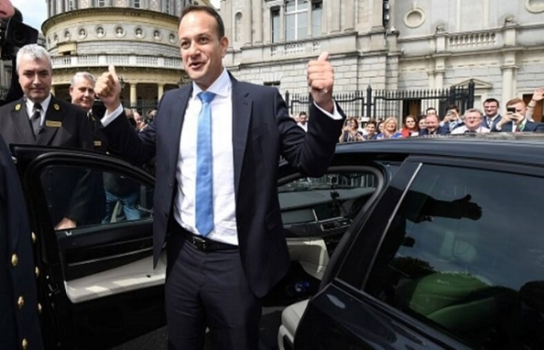 आयरलैंड के दूसरी बार प्रधानमंत्री बने भारतीय मूल के लियो वराडकर