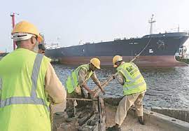 रूस ने पाकिस्तान को दो सप्ताह में दूसरी बार कच्चा तेल भेजा