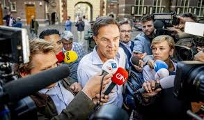 प्रवासन नीति पर सहमति न बनने से डच सरकार का पतन