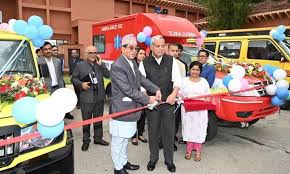 भारत ने नेपाल को उपहार में दीं 34 एम्बुलेंस और 50 स्कूल बसें