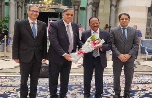 रूस-यूक्रेन युद्ध पर जेलेंस्की की शांति योजना पर चर्चा, भारत को भी मिला न्योता