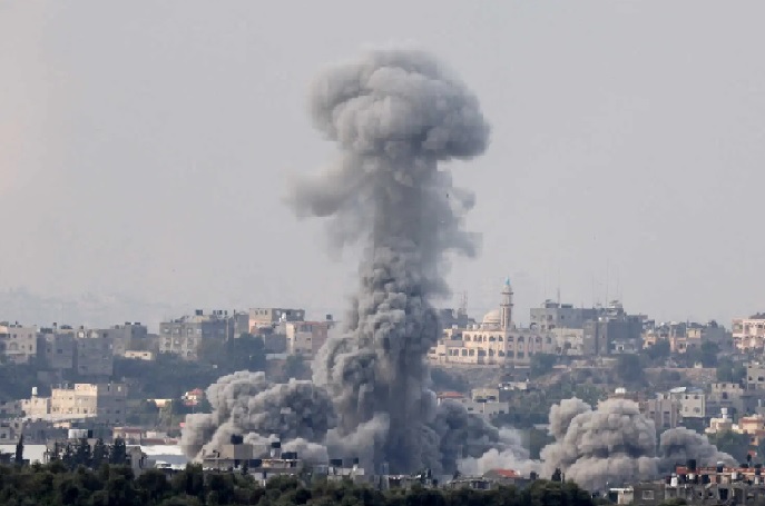 गाजा में अस्पताल के नीचे सुरंग में मिले हमास की बर्बरता के निशां