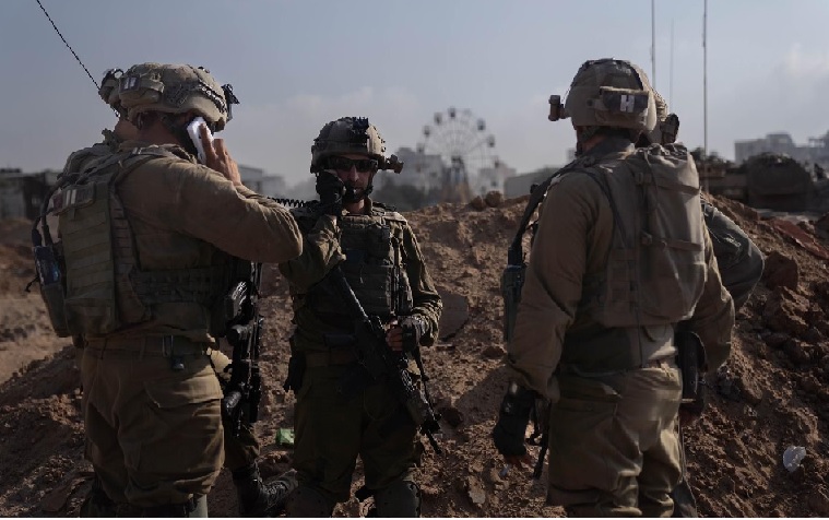 दक्षिणी गाजा में गरज रहे इजराइली टैंक, लेबनान में हिजबुल्लाह के ठिकानों पर हमला