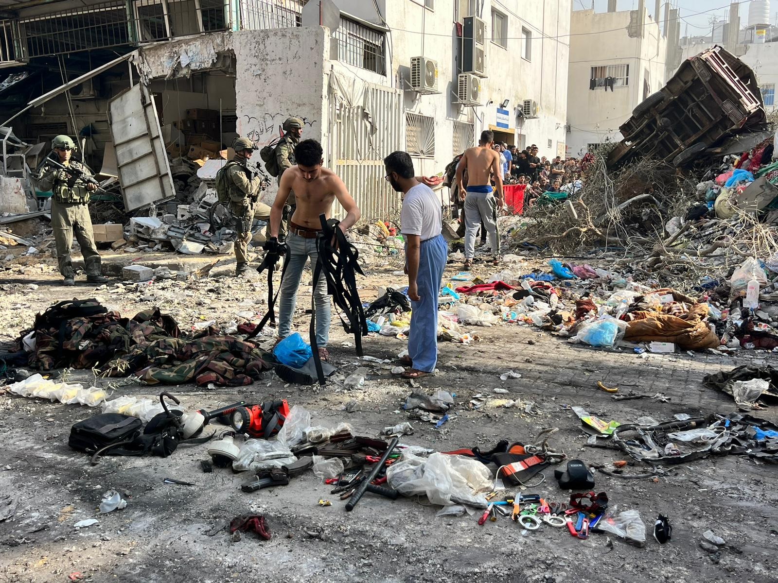 गाजा में हमास की कमर टूटी, आत्मसमर्पण के लिए मजबूर