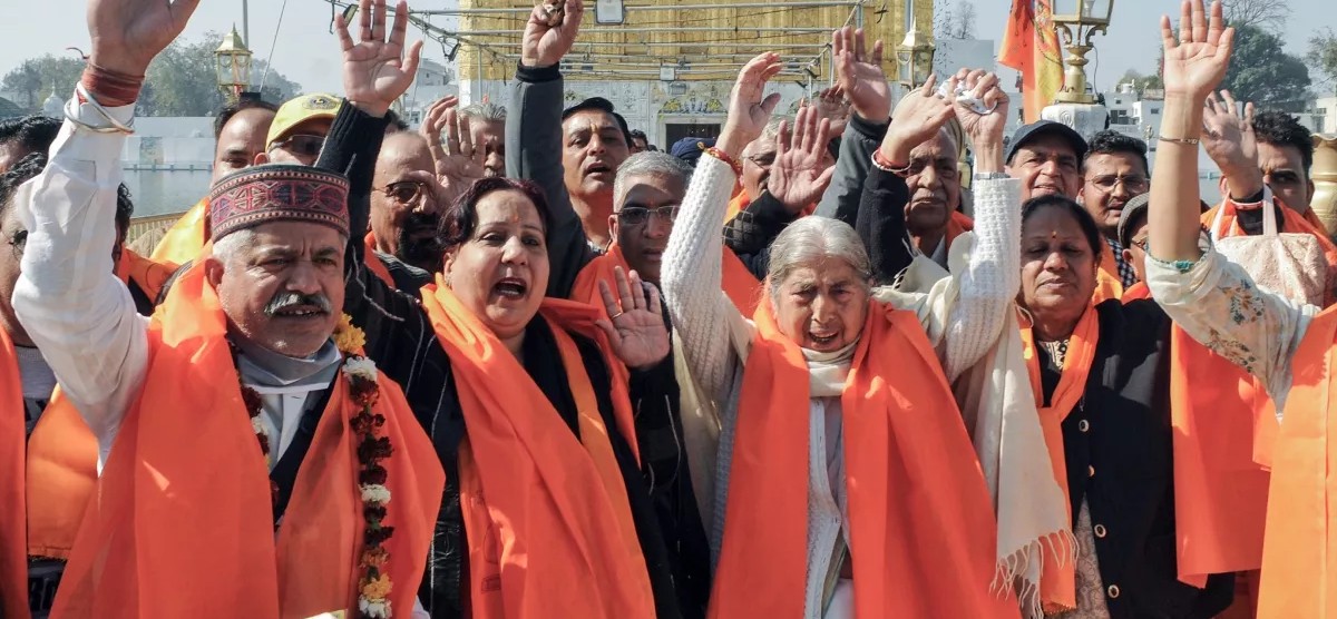 महाशिवरात्रि समारोह में शामिल होने भारत से 62 हिंदू पाकिस्तान पहुंचे