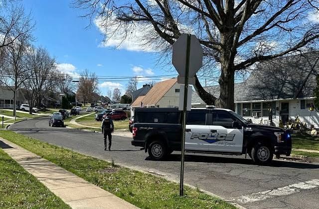 अमेरिका के फिलाडेल्फिया में गोलीबारी