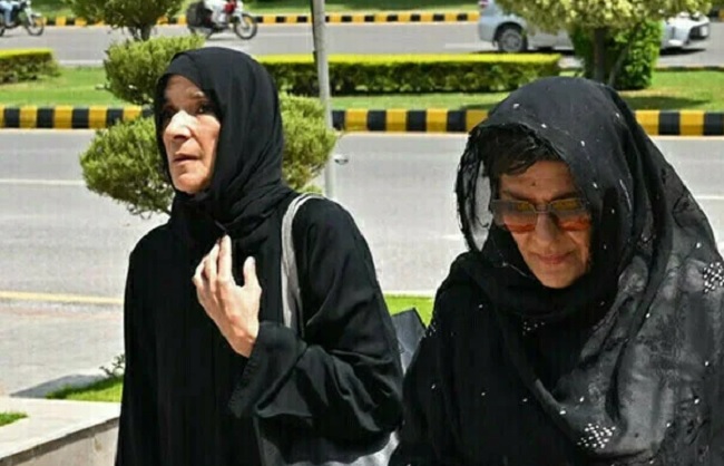 इमरान खान की दोनों बहनों को मिली जमानत 