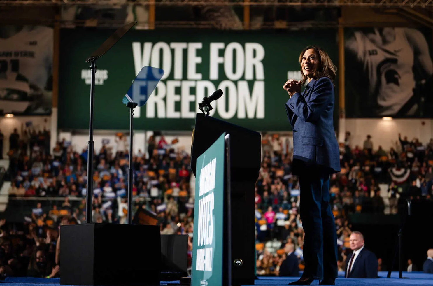 हैरिस और ट्रंप ने प्रचार में झोंकी ताकत 