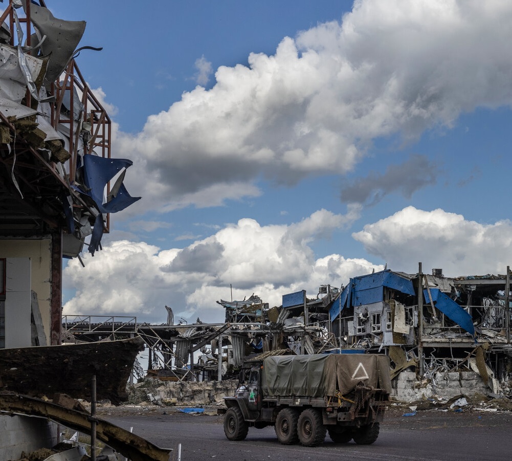 रूस की यूक्रेन पर हमला कर कुर्स्क पर नियंत्रण की तैयारी   